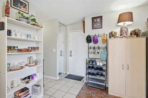 301C-5601 Dalton Drive Nw, Calgary, AB - Indoor