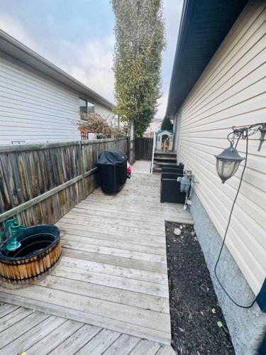 1421 Strathcona Way, Strathmore, AB - Outdoor With Deck Patio Veranda With Exterior