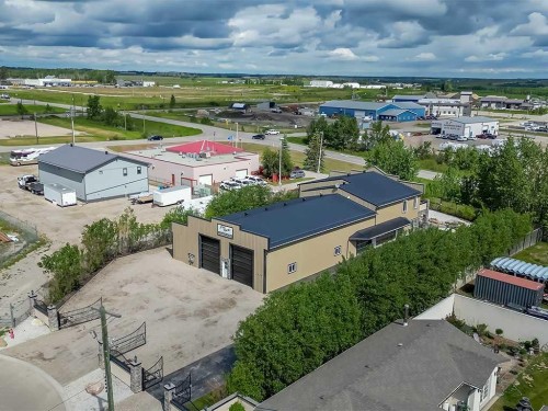 1628 25 Avenue, Didsbury, AB 