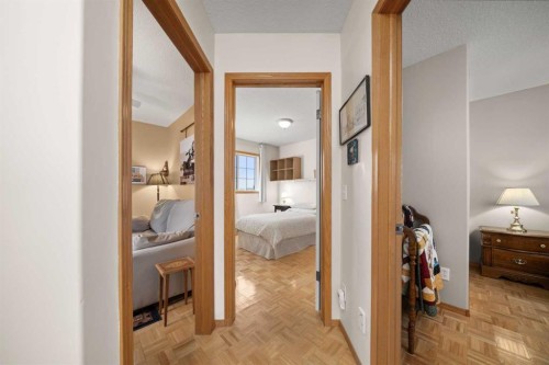 113 Sheep River Drive, Okotoks, AB - Indoor