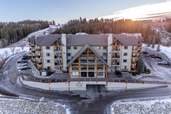 116-77 George Fox Trail  Cochrane, AB T4C 0N1