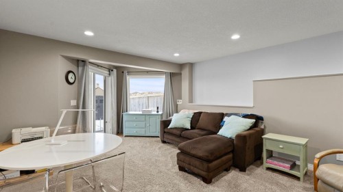 166 Bridlecrest Boulevard Sw, Calgary, AB - Indoor