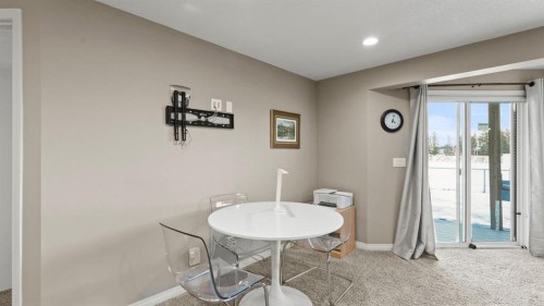166 Bridlecrest Boulevard Sw, Calgary, AB - Indoor