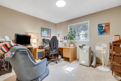 212 Mckerrell Way Se, Calgary, AB - Indoor