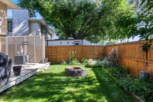 212 Mckerrell Way Se, Calgary, AB - Outdoor