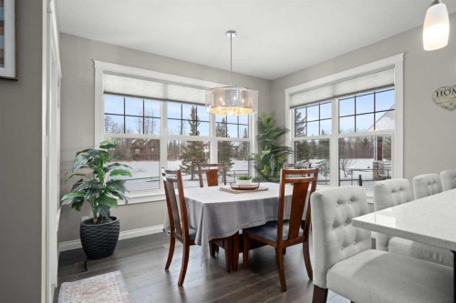 555 Summer Crescent, Rural Ponoka County, AB - Indoor Photo Showing Dining Room