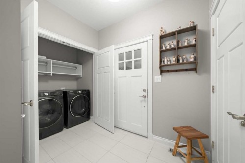 555 Summer Crescent, Rural Ponoka County, AB - Indoor Photo Showing Laundry Room
