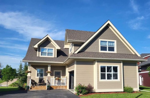 555 Summer Crescent, Rural Ponoka County, AB - Outdoor With Deck Patio Veranda With Facade