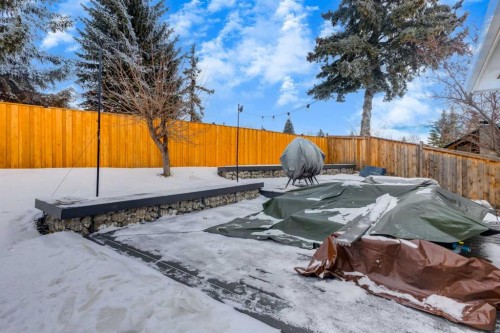 820 Cantrell Place Sw, Calgary, AB - Outdoor