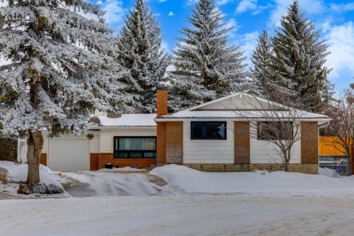 820 Cantrell Place Sw, Calgary, AB - Outdoor