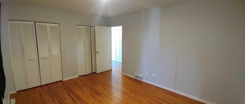 9836 Elbow Drive Sw, Calgary, AB - Indoor Photo Showing Other Room