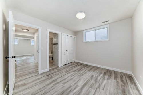 96 Douglas Ridge Close Se, Calgary, AB 