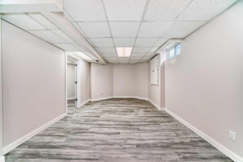 96 Douglas Ridge Close Se, Calgary, AB 