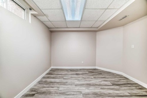 96 Douglas Ridge Close Se, Calgary, AB 