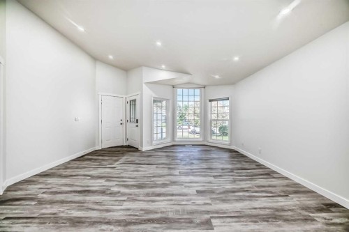 96 Douglas Ridge Close Se, Calgary, AB 