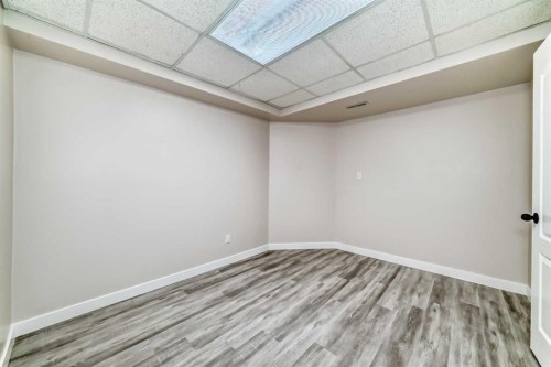 96 Douglas Ridge Close Se, Calgary, AB 