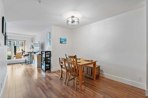 4-510 Edmonton Trail Ne, Calgary, AB - Indoor Photo Showing Dining Room