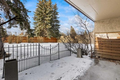 3-2212 Paliswood Road Sw, Calgary, AB - Outdoor
