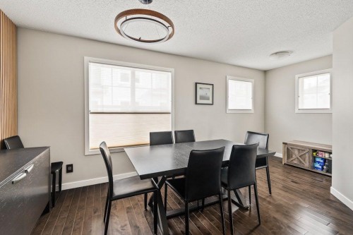 149 Elgin Gardens Se, Calgary, AB - Indoor Photo Showing Dining Room