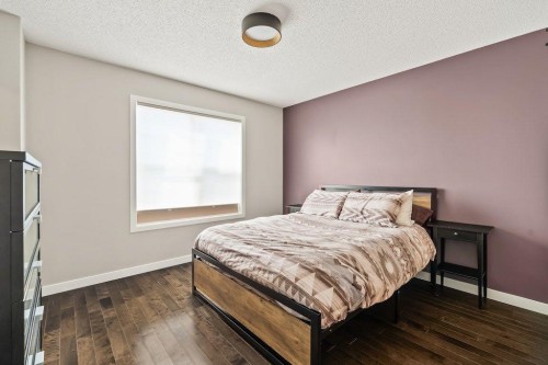 149 Elgin Gardens Se, Calgary, AB - Indoor Photo Showing Bedroom