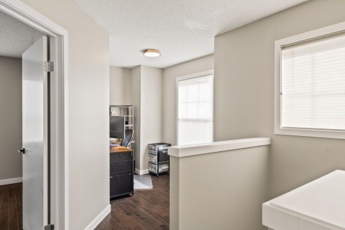 149 Elgin Gardens Se, Calgary, AB - Indoor