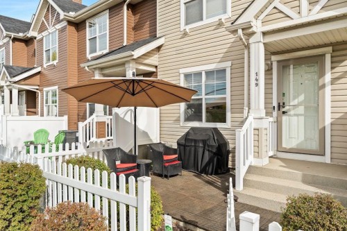 149 Elgin Gardens Se, Calgary, AB - Outdoor