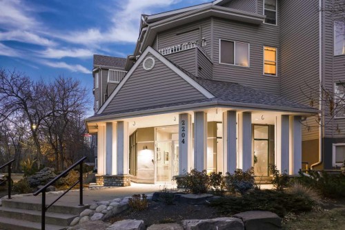 114-2204 1 Street Sw, Calgary, AB - Outdoor With Facade