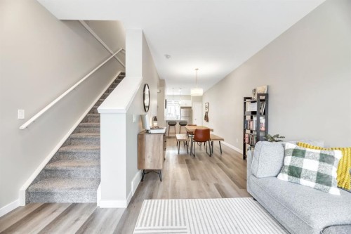 207-850 Belmont Drive Sw, Calgary, AB - Indoor