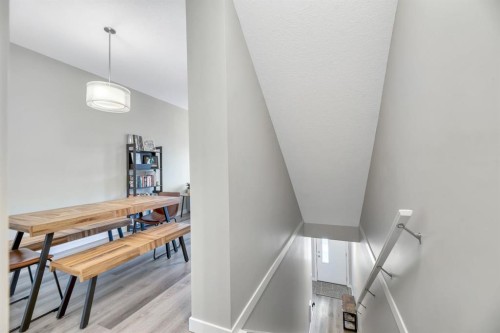 207-850 Belmont Drive Sw, Calgary, AB - Indoor Photo Showing Other Room