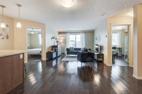 306-406 Cranberry Park Se, Calgary, AB - Indoor