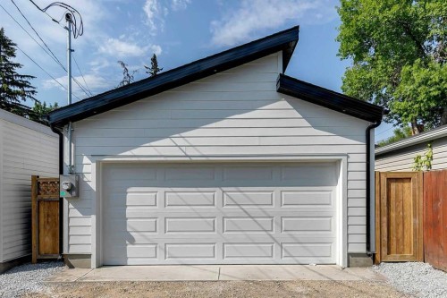 2309 21 Avenue Sw, Calgary, AB - Outdoor With Exterior