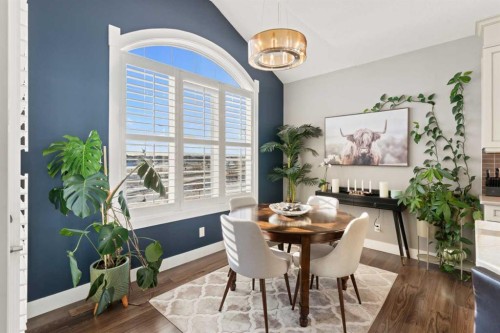 108 Windgate Close Sw, Airdrie, AB - Indoor Photo Showing Dining Room