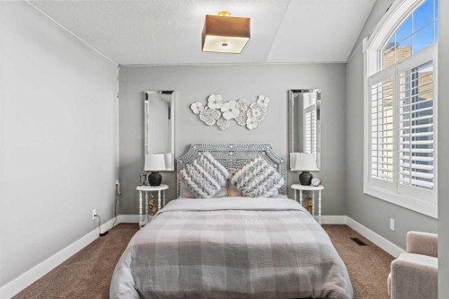 108 Windgate Close Sw, Airdrie, AB - Indoor Photo Showing Bedroom