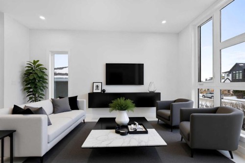 7415 39 Avenue Nw, Calgary, AB - Indoor Photo Showing Living Room
