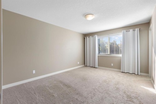 328 Silverado Plains Circle Sw, Calgary, AB - Indoor Photo Showing Other Room