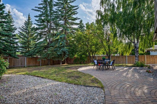 308 Parkridge Green Se, Calgary, AB - Outdoor