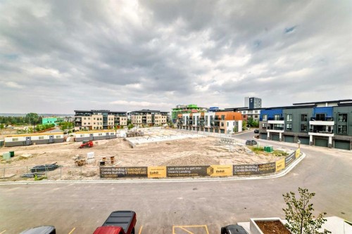 1319-4270 Norford Avenue Nw, Calgary, AB - Outdoor With View