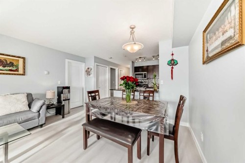 314-5 Saddlestone Way, Calgary, AB - Indoor Photo Showing Other Room