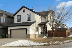 101 Evanscreek Court NW Calgary, AB T3P 1H4