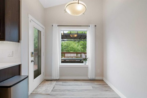 358 Hawkstone Drive Nw, Calgary, AB - Indoor Photo Showing Other Room