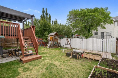 358 Hawkstone Drive Nw, Calgary, AB - Outdoor