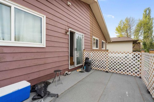 39 Bermuda Drive, Calgary, AB - Outdoor With Deck Patio Veranda With Exterior