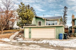 540 Dalmeny Hill NW Calgary, AB T3A 1T6
