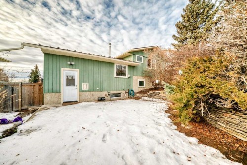 540 Dalmeny Hill Nw, Calgary, AB - Outdoor