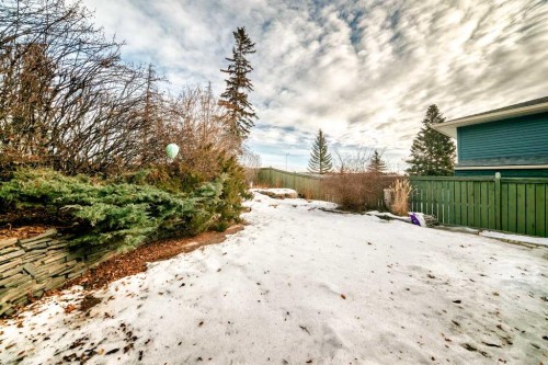 540 Dalmeny Hill Nw, Calgary, AB - Outdoor