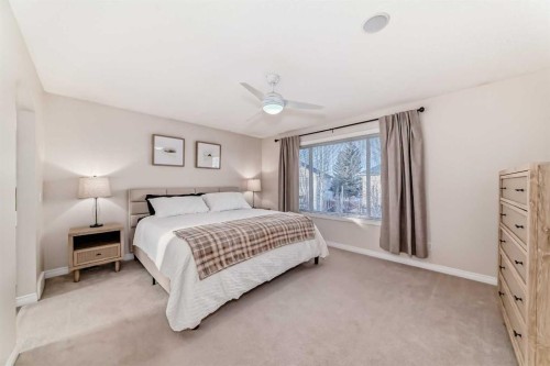 115 West Lakeview Circle, Chestermere, AB - Indoor Photo Showing Bedroom