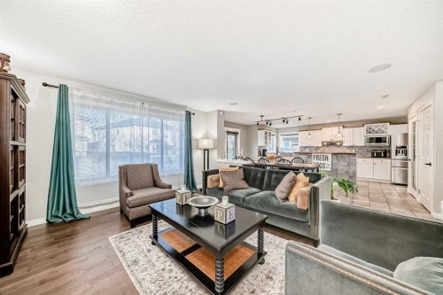 115 West Lakeview Circle, Chestermere, AB - Indoor Photo Showing Living Room