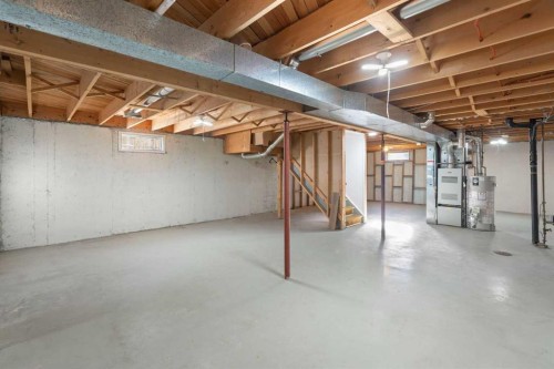 181 Dovercliffe Close Se, Calgary, AB - Indoor Photo Showing Basement