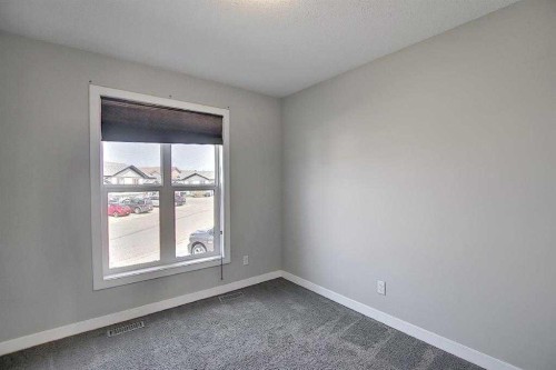 93 Winston Place, Blackfalds, AB - Indoor Photo Showing Other Room