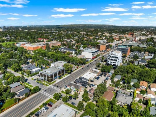 120 7 Avenue Ne, Calgary, AB - Outdoor With View